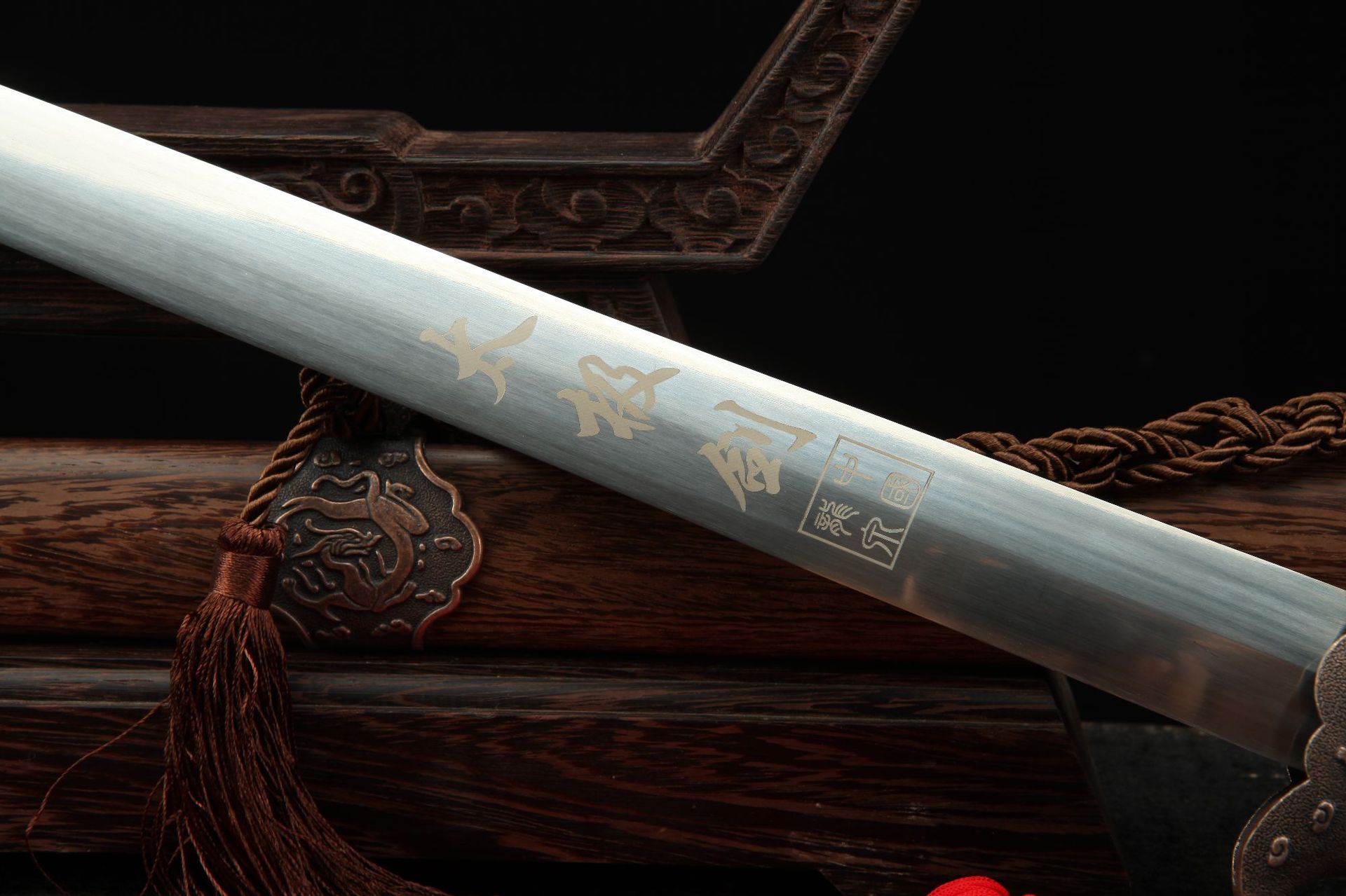 龍泉太極劍價格,龍泉太極劍價格，探尋傳統(tǒng)與現(xiàn)代的完美融合