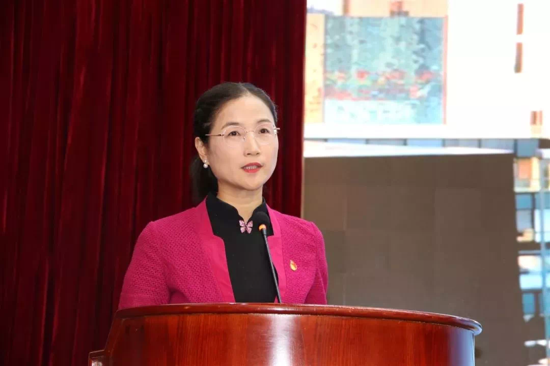 演員紀玲的表演藝術學習指南，從初學者到進階者的全方位指南