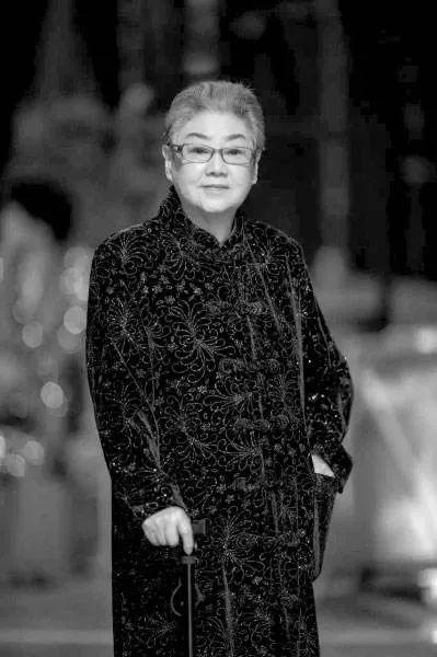 京劇演員李世濟，在自然懷抱中尋求內(nèi)心寧靜之道